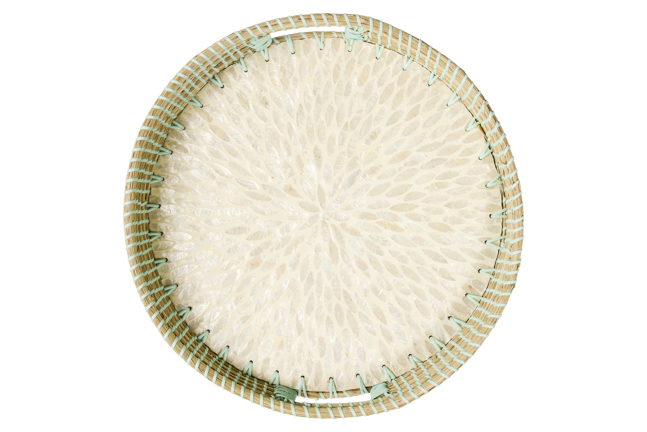 Vassoio tondo in giunco marino con mosaico in madreperla bianco