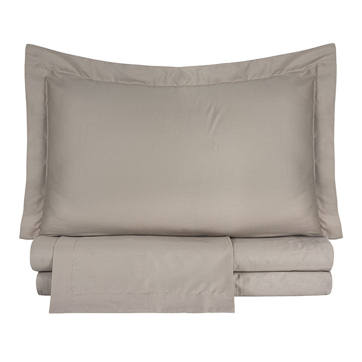 Completo copripiumino in raso di cotone