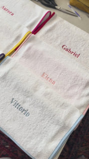 Kit asciugamani scuola (2pz)